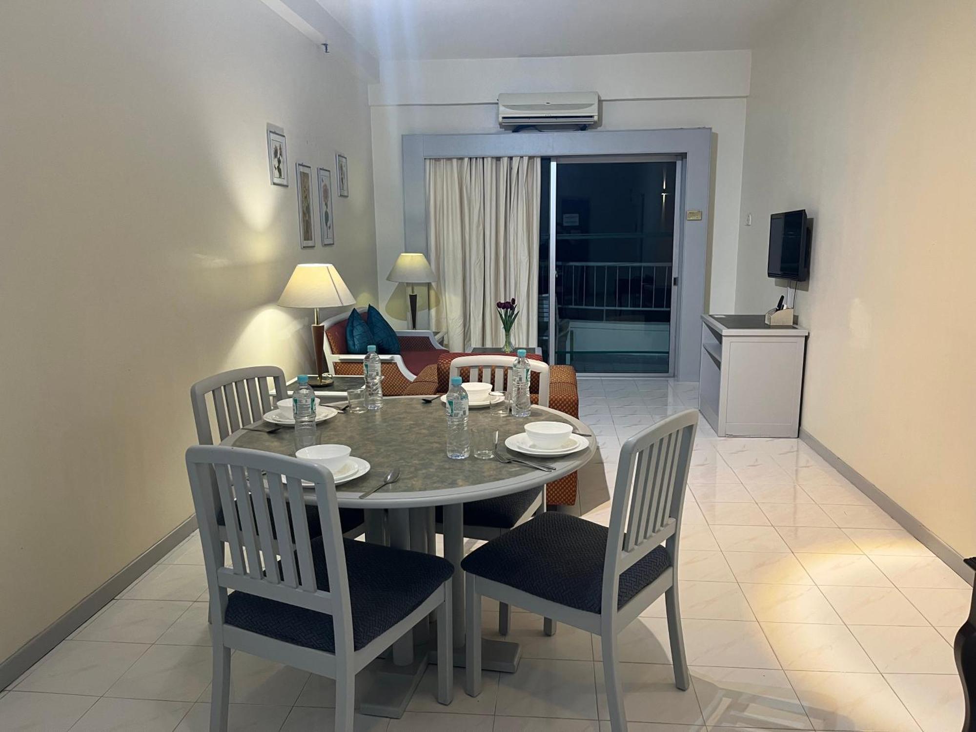 Paradise By The Sea In Penang By Veron At Rainbow Paradise Tanjung Bungah  Exterior photo