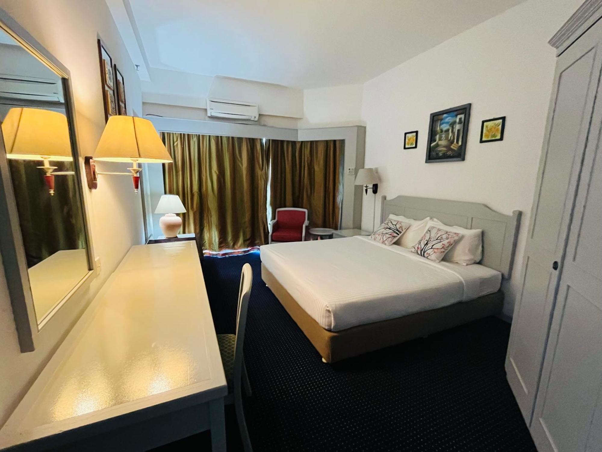 Paradise By The Sea In Penang By Veron At Rainbow Paradise Tanjung Bungah  Exterior photo
